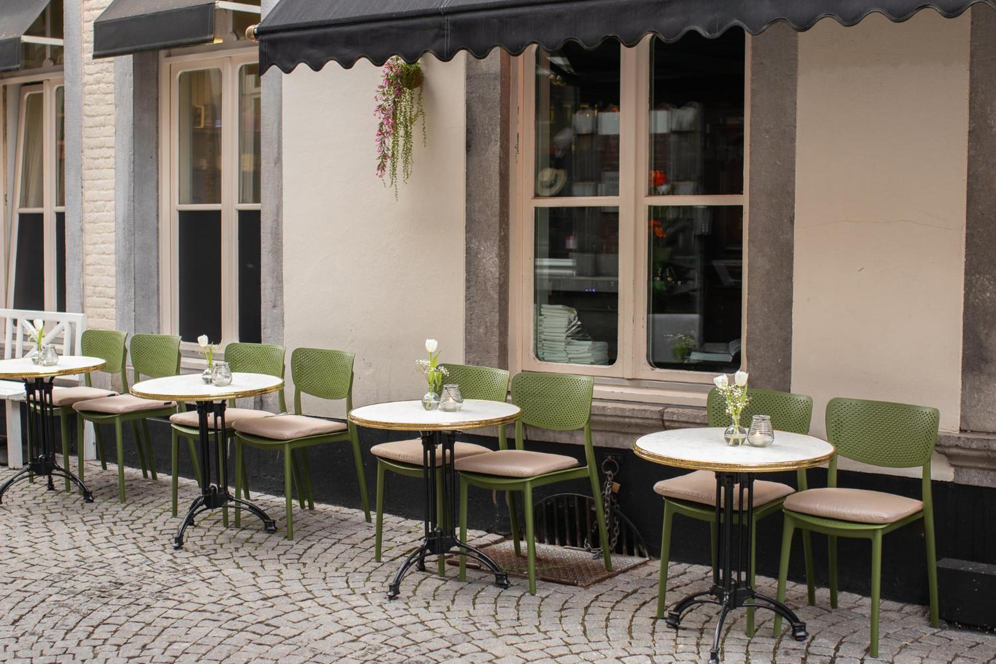 Le Virage Bistro En Hotel Maastricht Bagian luar foto