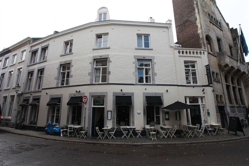 Le Virage Bistro En Hotel Maastricht Bagian luar foto